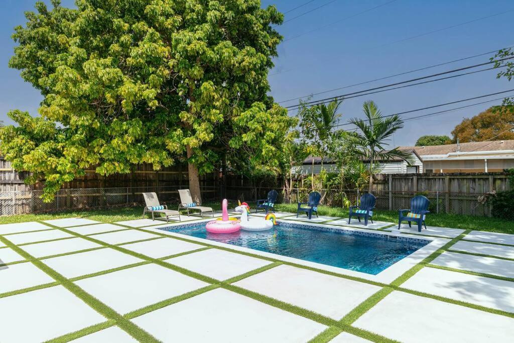 New Miami Home, Pool Near Airport And Beaches, King Bed Екстер'єр фото